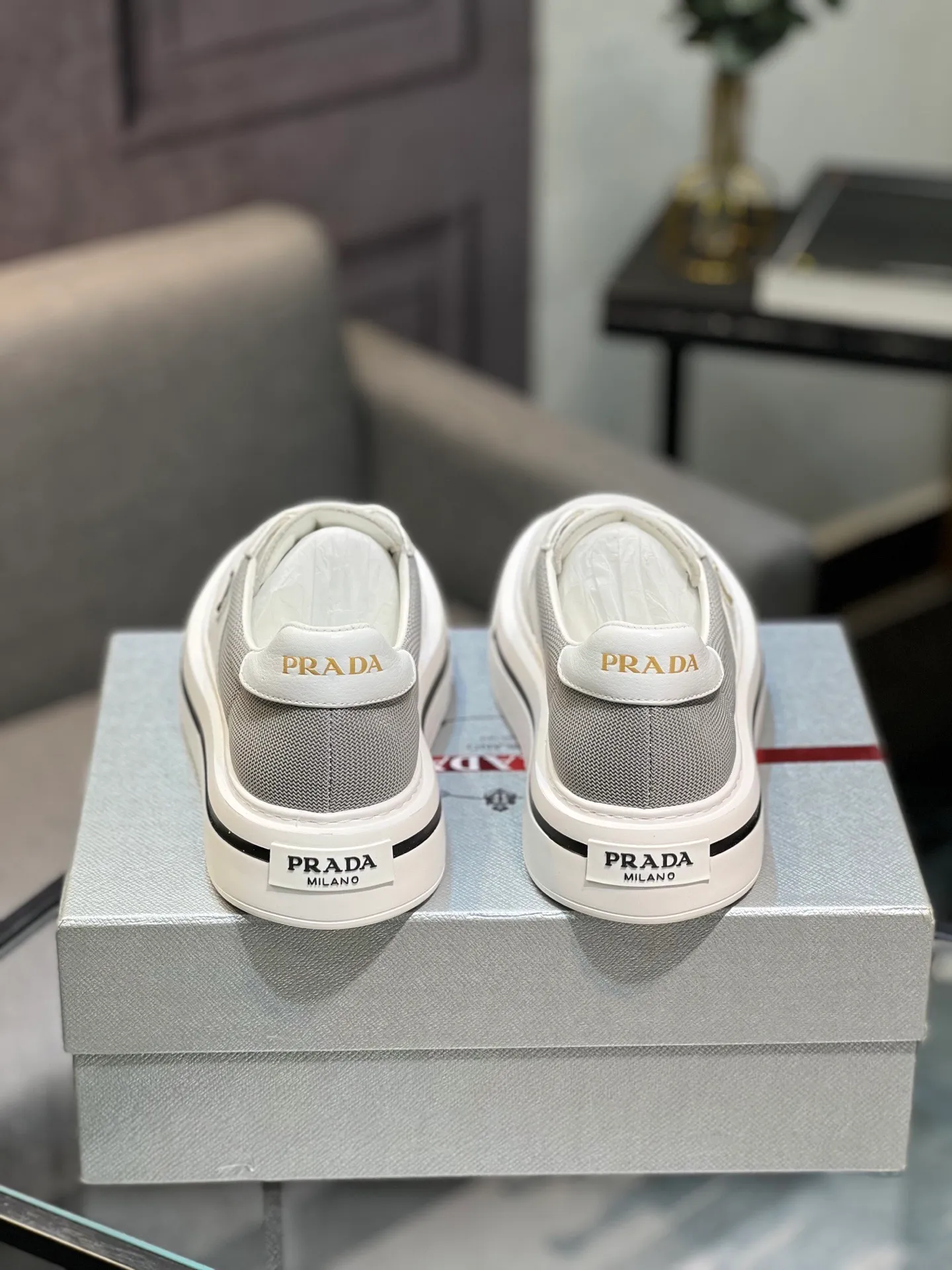 Men's shoes 💰580 [PRADA] Men's shoes are popular in the counter, the official website is synchronized, 1 high-quality shipment ✔️ Original frosted cowhide + cowhide lining, 1🆚1 replica, original sole, 38-45 (45 customized, non-refundable)